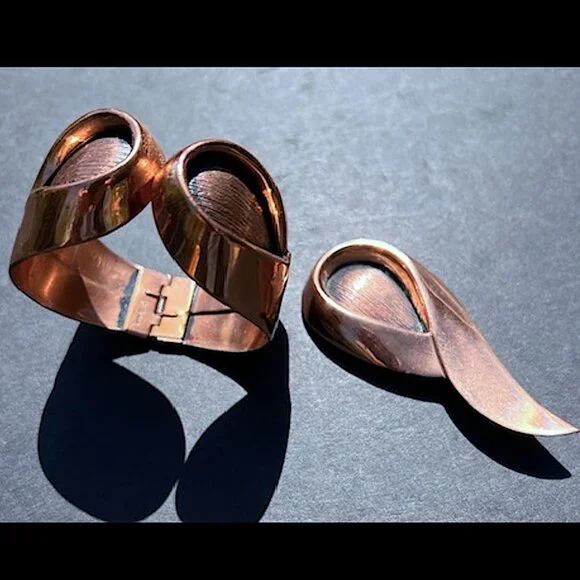 Vintage Mid Century Mod Renoir COPPER hinged Cuff Bracelet & Brooch Set - Picture 3 of 15